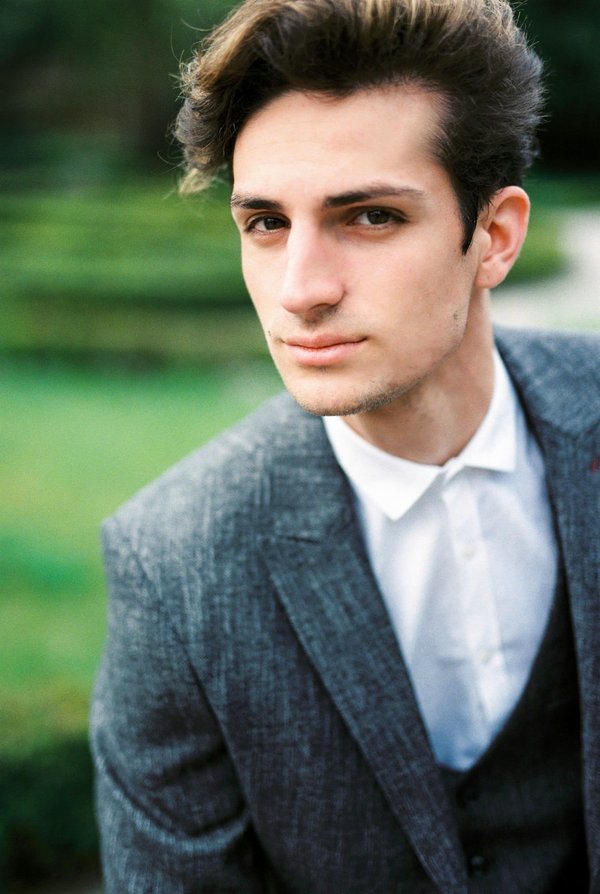 Maîtrisez le style avec un gilet costume homme