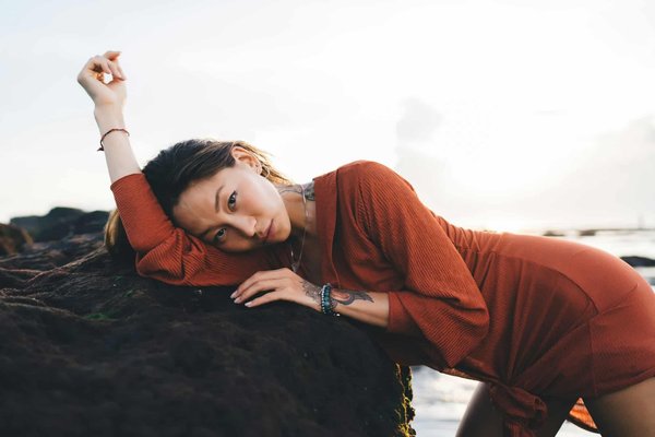 Élégance automnale : trouvez votre robe terracotta